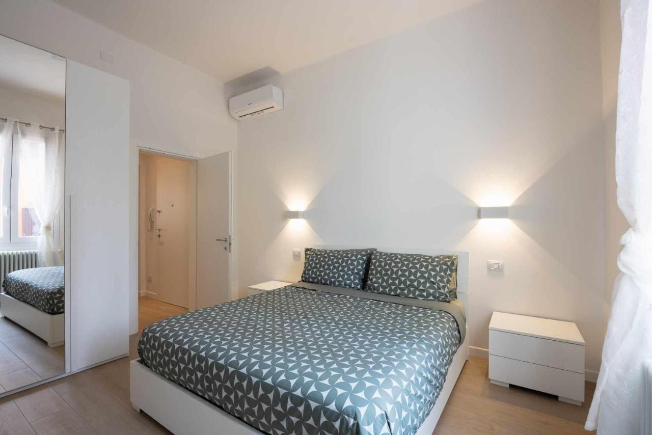Camonia Luxury Free Parking 2Km Da Bologna Apartman Kültér fotó
